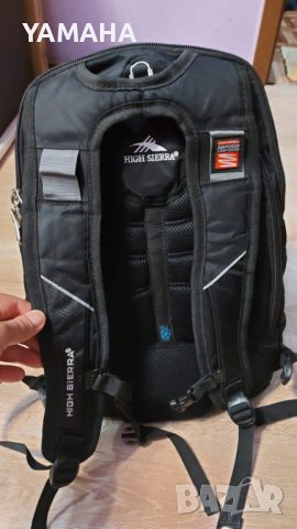 High Sierra  Туристическа  Раница , снимка 4 - Спортна екипировка - 38122290
