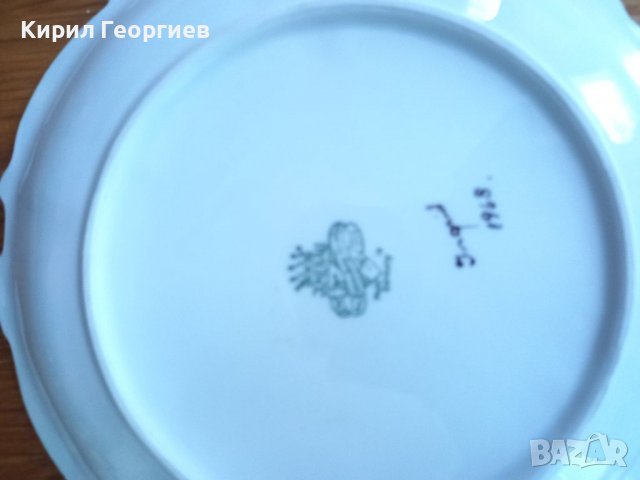 Немска  порцеланова чиния със  златен  кант , снимка 2 - Чинии - 37805632