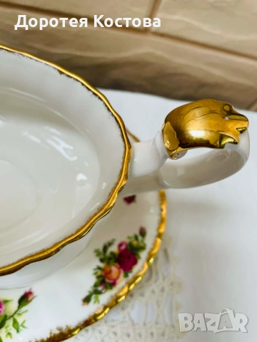 ROYAL ALBERT красива голяма сосиера от Англия, снимка 12 - Антикварни и старинни предмети - 54337324