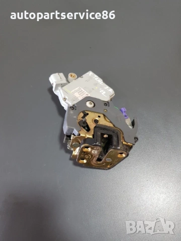 Заключващ механизъм на задна дясна врата за Nissan X-Trail 2.2 Dci (2002-2007) 