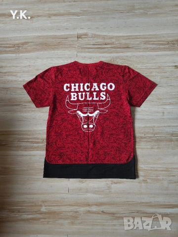 Оригинална мъжка тениска Foot Locker x Chicago Bulls NBA, снимка 3 - Тениски - 33300487