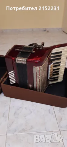 Акордеон Weltmeister 40 баса