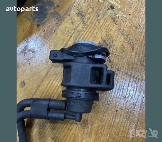 Movano Master 2.3dci 125кс 2012година Вакум Клапан, снимка 4 - Части - 40730665