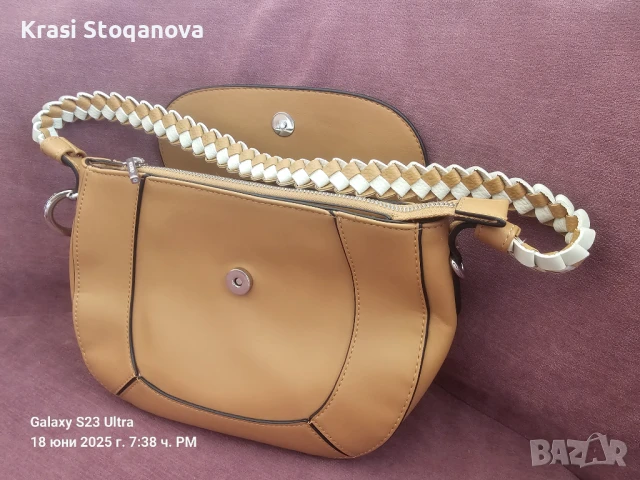 Дамска Чантичка CARPISA Made in Italy , снимка 8 - Чанти - 50715567