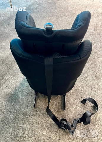 Детско столче за кола Safety 1st, снимка 4 - Аксесоари и консумативи - 54085569