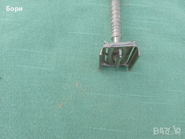 Стара метална самобръсначка, снимка 4 - Други ценни предмети - 36409806