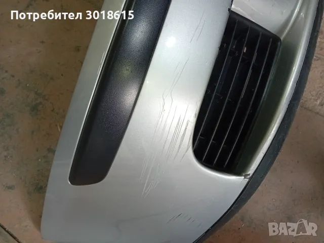 Броня голф 5 ,без маската, снимка 4 - Части - 50192081