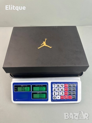 Кухненска везна с калкулатор, 40 кг., LCD екран, водоустойчива платформа