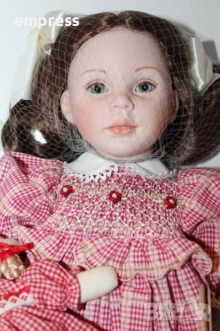 Порцеланова кукла Pauline Carla, снимка 2 - Колекции - 52684927