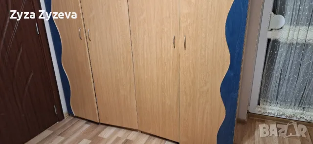 гардероб с надстройка 