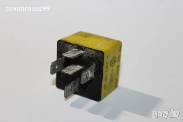 Реле Renault 7700844253, снимка 2 - Части - 48828677