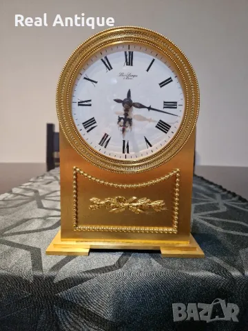 Рядък антикварен колекционерски бронзов каминен настолен френски механичен часовник 