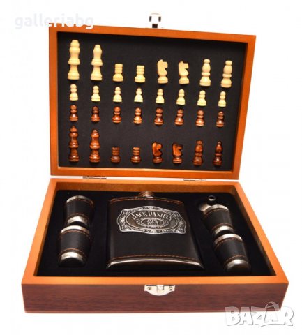 Подаръчен комплект с шах