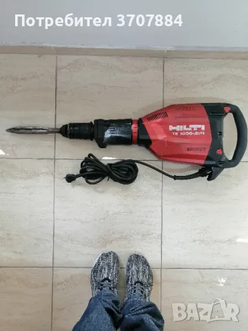 Продавам професионален къртач Hilti TE1000-AVR. 