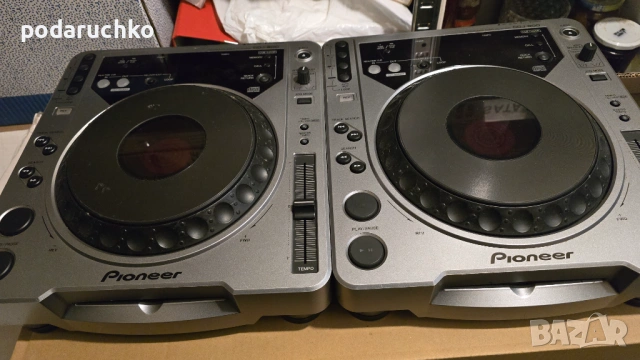 DJ плейъри Pioneer CDJ-800MK1, 2 броя