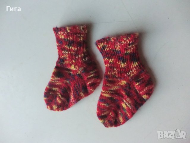 шарени плетени чорапи червено/жълто ходило 10, конч 8, снимка 2 - Бебешки чорапи - 39306778