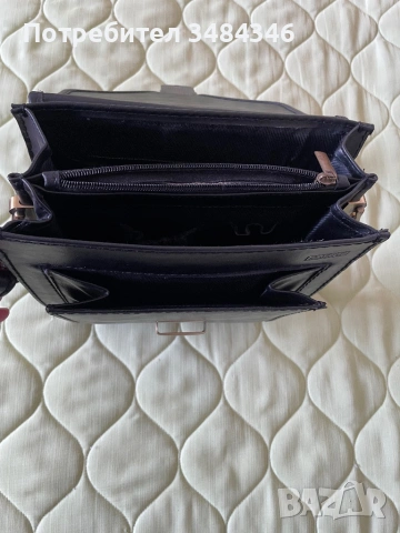Мъжка чанта, снимка 2 - Чанти - 53171939