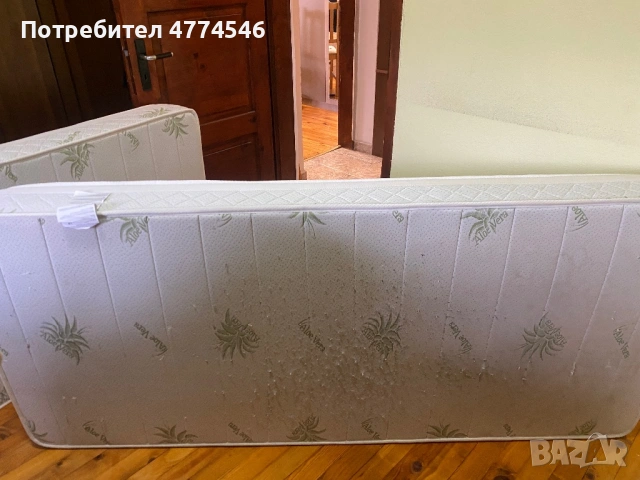 Детска стая ъглови легла, масичка, рафтове, гардероб , снимка 2 - Спални и легла - 53939911