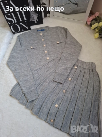 Дамски Сив Комплект Горнище И Къса Пола Плетиво Код BS-104, снимка 3 - Комплекти - 52172758