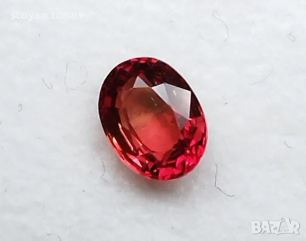 Очарователен червеникаво оранжев сапфир - 0.94кт.! Нов!, снимка 2 - Други - 48059980