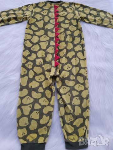 Пижама H&M "Динозавър"  4-5 години, снимка 4 - Детски пижами - 31700359