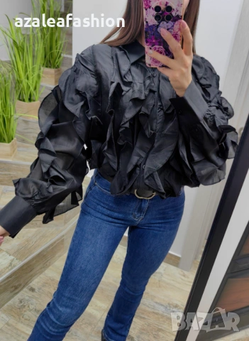 Черна дамска риза с къдри