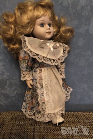 Стара порцеланова кукла , снимка 4 - Колекции - 34929224