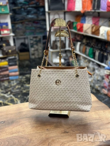 чанти michael kors, снимка 3 - Чанти - 51444717