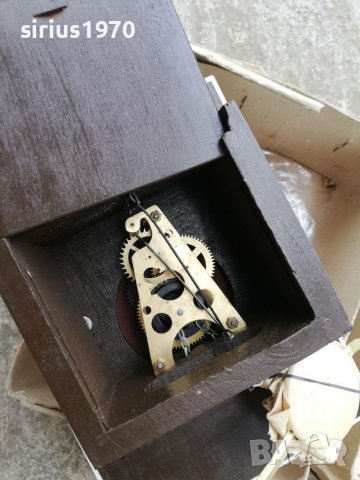 Чисто нов маяк в оригинална кутия, снимка 4 - Стенни часовници - 37441680