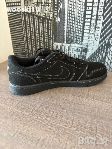 Jordan 1 x Travis Scott Retro Low Black Phantom Size EUR 44, снимка 5 - Маратонки - 54184633