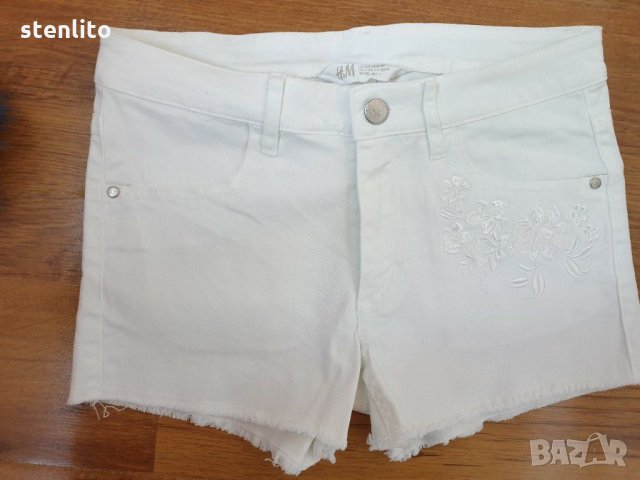 Къси бели дънки от H&M р-р 152, снимка 3 - Детски къси панталони - 29772318