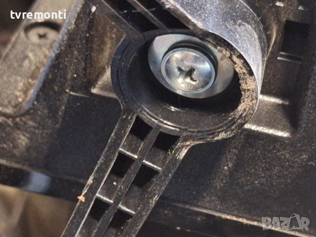 оригинална стойка телевизор JVC  модел LT-24VH2105, снимка 2 - Стойки, 3D очила, аксесоари - 53936754