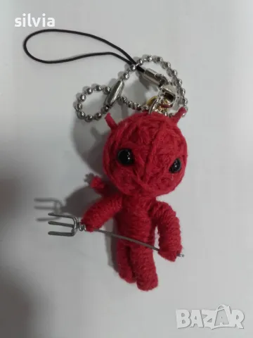 Ключодържател-плетена кукла