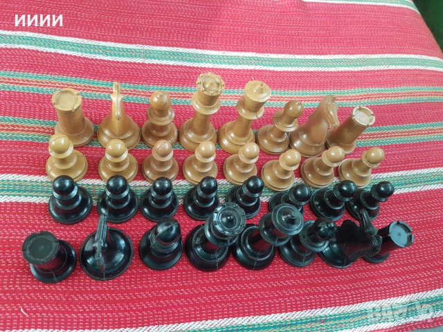 Бакелитови фигури за шах, снимка 2 - Шах и табла - 52535268