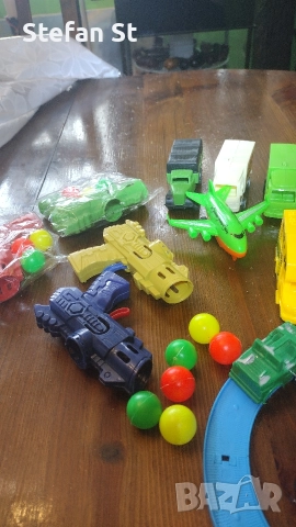Детски играчки, снимка 6 - Коли, камиони, мотори, писти - 52721519