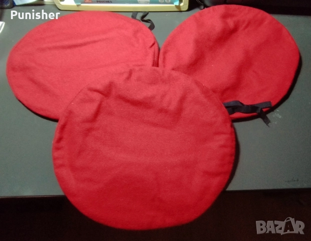 Червена барета шапка, снимка 2 - Шапки - 51895267