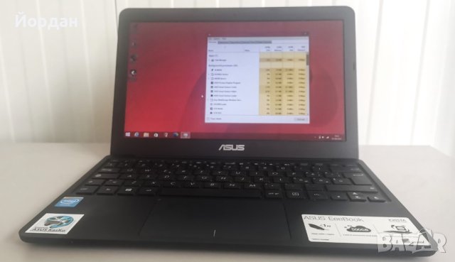 Лаптоп Asus x205ta EeeBook, снимка 2 - Лаптопи за дома - 42538732