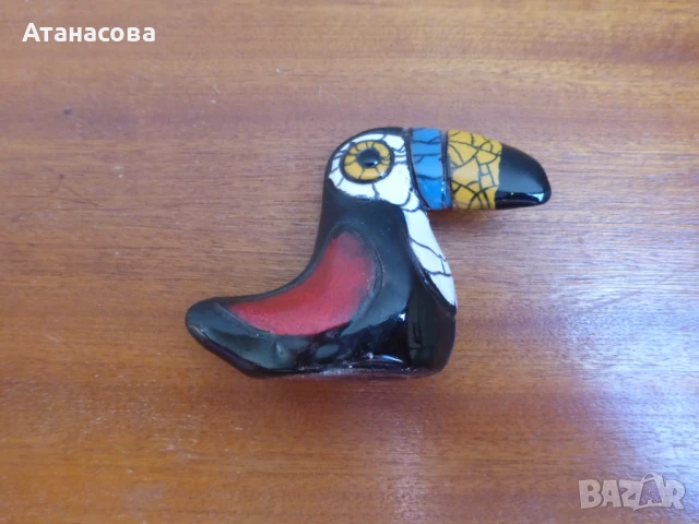 Колекционерска керамична фигура птица Тукан Бразилия, снимка 7 - Декорация за дома - 50966210