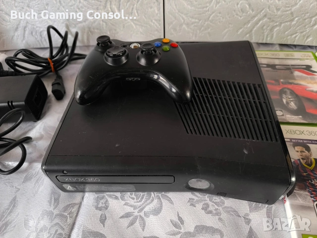 Xbox 360 / 320GB Перфектно състояние!, снимка 5 - Xbox конзоли - 54016896