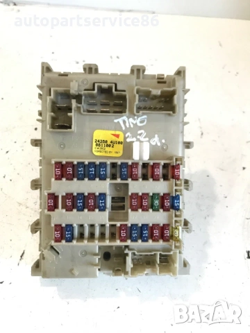 Кутия с предпазители за Nissan Almera Tino 2.2 Di (2004) 243504U100