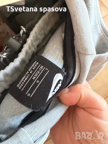 оригинален анцуг Nike tech fleece147-158, снимка 4 - Детски анцузи и суичери - 55904732