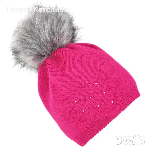 Дамска зимна шапка в цикламено с пискюл