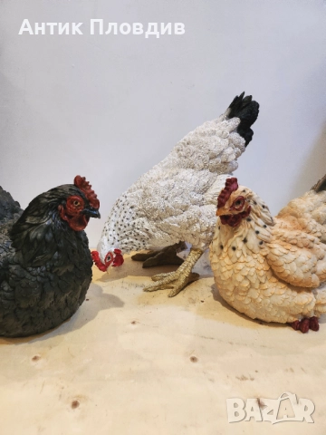 Декоративна кокошка от полирезин, снимка 5 - Декорация за дома - 52736895
