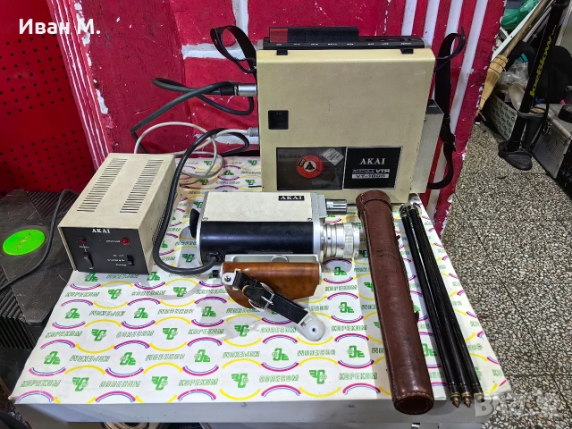 Видеорекордер Akai VT-100S , снимка 7 - Ресийвъри, усилватели, смесителни пултове - 52988326