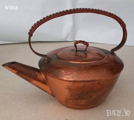 Меден чайник, снимка 1 - Антикварни и старинни предмети - 37701569