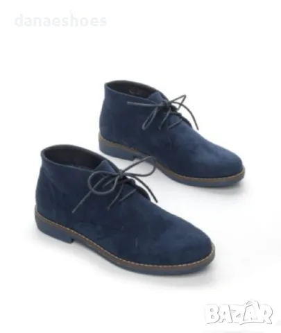 Дамски кларкове от велур в тъмно синьо 