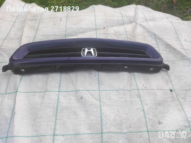 Предна решетка за Хонда Сивик 6, снимка 4 - Части - 52414669