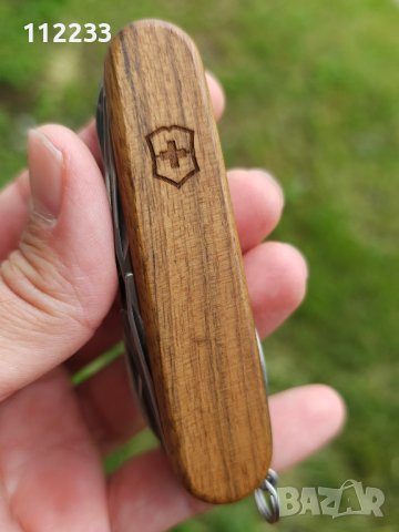 Victorinox Explorer Wood, снимка 5 - Ножове - 40736206
