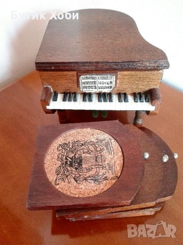 Интересна поставка и подложки, снимка 4 - Антикварни и старинни предмети - 33717815