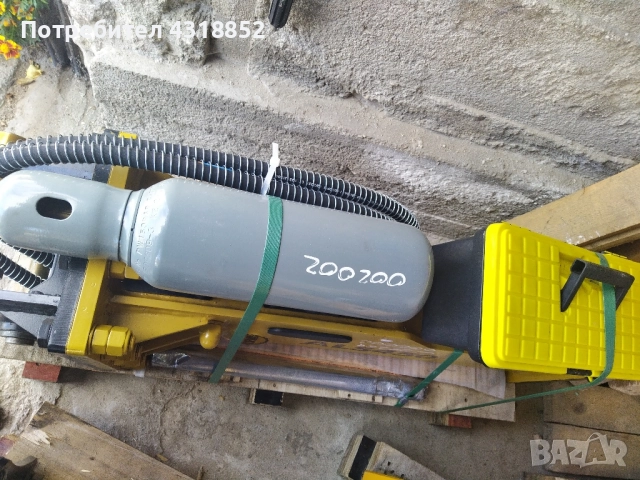 Нов внос на хидравлични чукове , снимка 2 - Други инструменти - 52047586